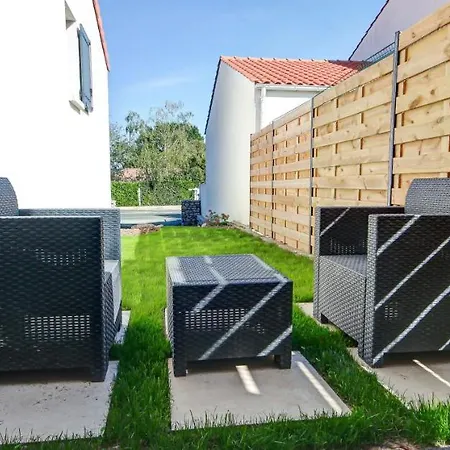 Frühstückspension D'hotes Du Val D'asson