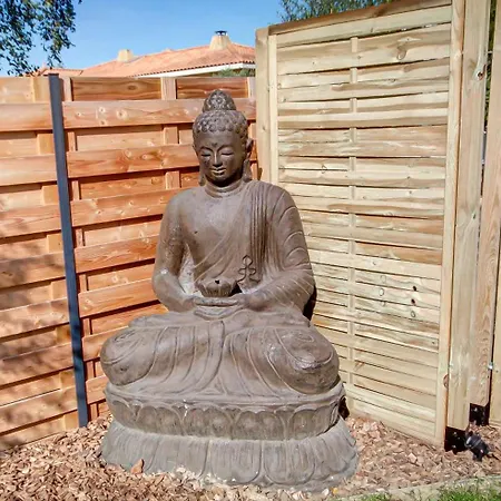 D'hôtes Du Val D'asson Alojamento de Acomodação e Pequeno-almoço Montaigu-Vendee