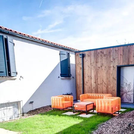 D'hotes Du Val D'asson Frühstückspension Montaigu-Vendee