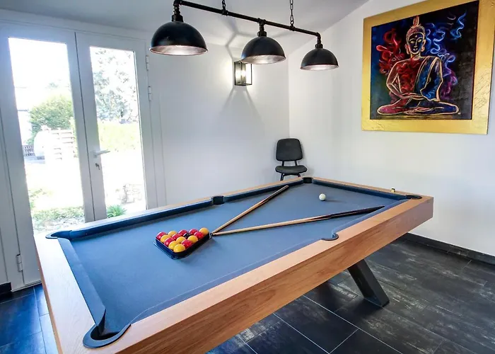 D'hotes Du Val D'asson Bed & Breakfast 3*