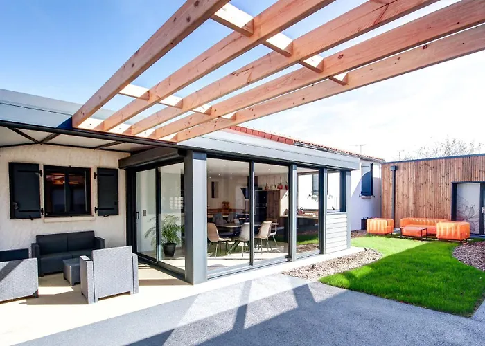 D'hotes Du Val D'asson Bed & Breakfast 3*